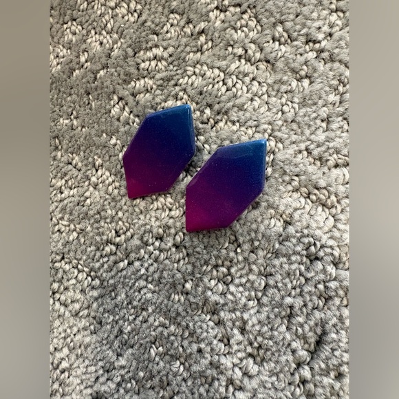 Earring bundle (3) - Picture 3 of 6